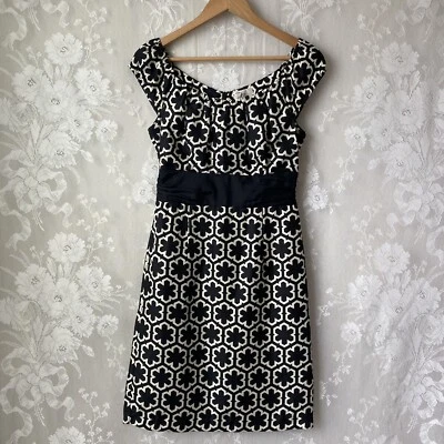 Vestido Milly An Original Preto Marfim Estampa Branca Manga Curta Forrada Feminino 2 - Imagem 1 de 4