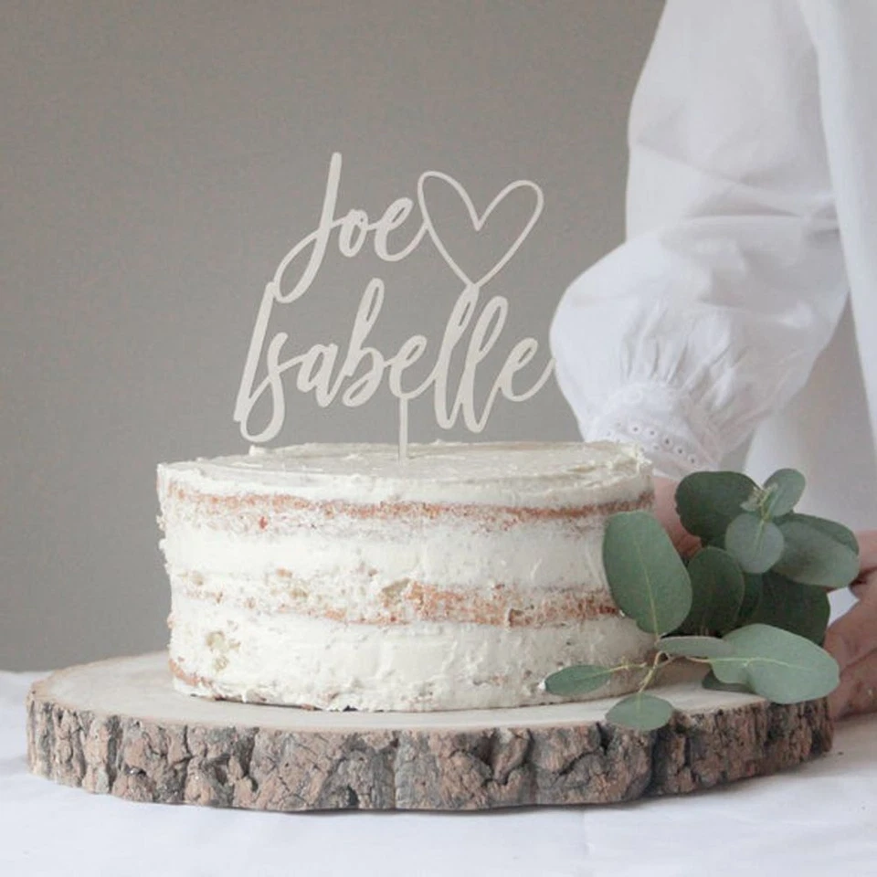 Personalizzati Coppia First Nomi Matrimonio Topper per Torta a Cuore Decorazione - Immagine 1 di 3