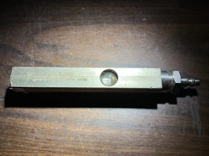 Milton Ind. Elemento indicador de presión de dial M85352/3-1 6685-00-758-1162 - Imagen 1 de 12