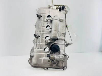 2013-2017 Lexus CT200h 1.8L Engine Valve Cover  OEM - Image 1 of 4