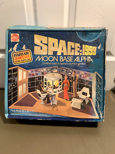 Space 1999 Mattel 1 base lunaire alpha salle de contrôle 1976 neuf scellé
