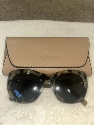 Tods Womens Sunglasses - Image 1 of 4