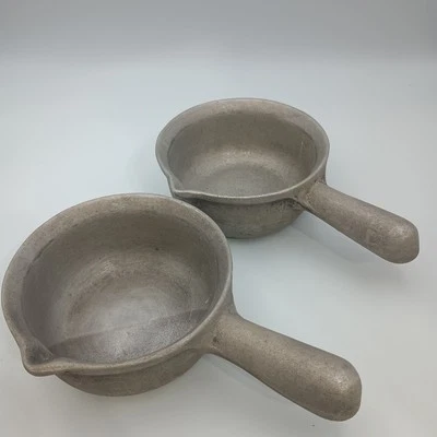 2 Aluminum Soup Bowls With Handles Spout Crock Camping Foto 1 de 4