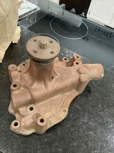 New Reman 1970 Date Code 351-C Water Pump OEB Date Code - Picture 1 of 8