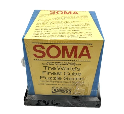SOMA  World’s Finest Cube Puzzle 1969 Parker Brothers Blue Sealed - Image 1 of 4