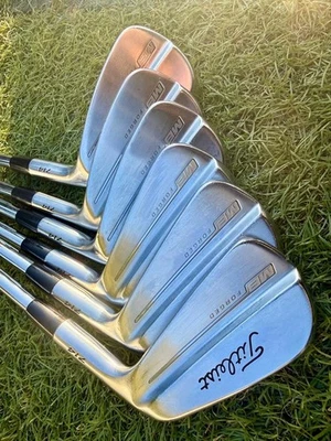 Titleist iron set 714MB 6pcs DG S200 5~P used - Image 1 of 4