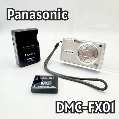 Panasonic LUMIX DMC FX01 fotocamera digitale compatta Leica MEGA OIS argento - Immagine 1 di 4