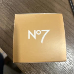 No7 Advanced Ingredients Vitamin C & Vitamin E Capsules 30 Facial Capsules - Picture 1 of 4