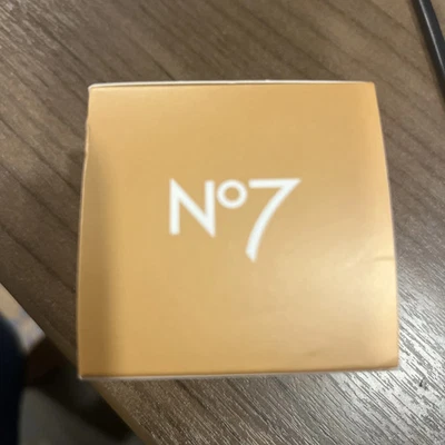 Nº7 Ingredientes Avanzados Vitamina C y Vitamina E Cápsulas 30 Cápsulas Faciales Foto 1 de 4