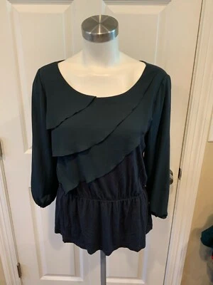 Camisa de babado Deletta Anthropologie azul marinho escuro em camadas, tamanho pequeno - Imagem 1 de 4