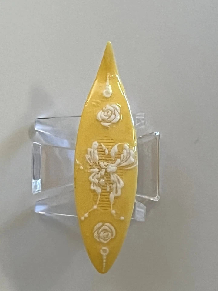 Tatting Shuttle – Hand Decoupaged - Clover or Clover LIKE Shuttle MUST READ - Image 1 of 1