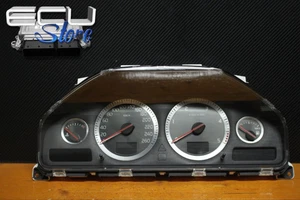 VOLVO S60 DIESEL 2008 SPEEDOMETER / INSTRUMENT CLUSTER - 30728791 - Picture 1 of 3