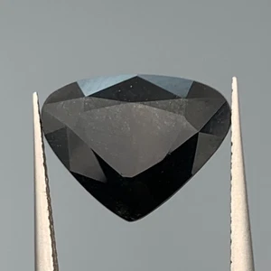 3,90ct blauer Rutilquarz Dreiecksschliff aus Afghanistan - Bild 1 von 7