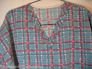 Medical Scrub Nursing Uniform Top Short Sleeve V-neck Size Women’s 2XL NICE - Picture 1 of 6