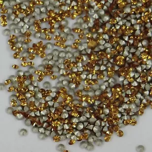 1028 PP26 T *** 50 Swarovski Strasssteine konischer Boden PP26 (3,4)mm) TOPAZ - Bild 1 von 4