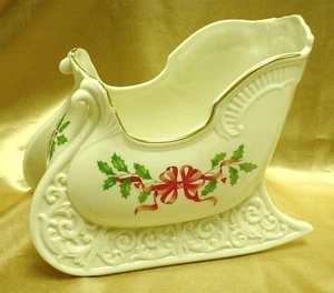 COLECCIÓN LENOX HOLIDAY TRINEO DE ACENTO GRANDE CON ACABADO DORADO - Imagen 1 de 12