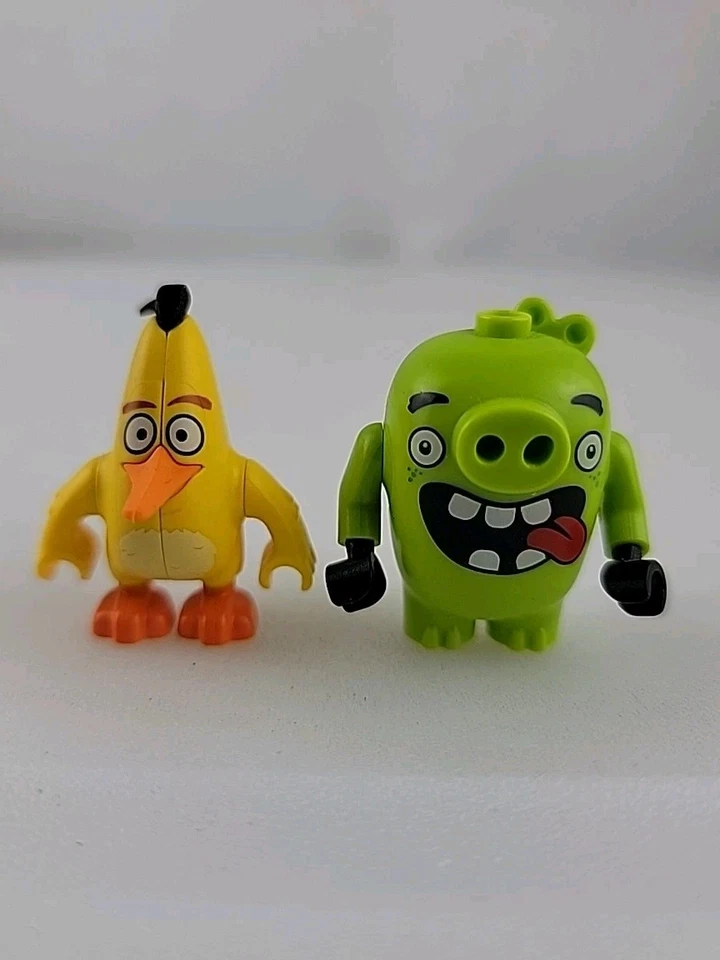 Lego The Angry Birds filme pássaro mandril amarelo e porquinho verde  - Imagem 1 de 4