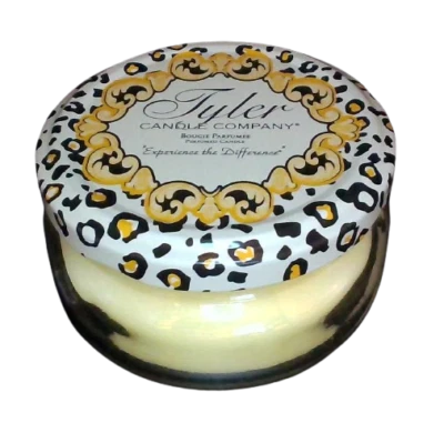 Tyler Candle Company - Rubia Playa - Tarro Vela 3.4oz Foto 1 de 3