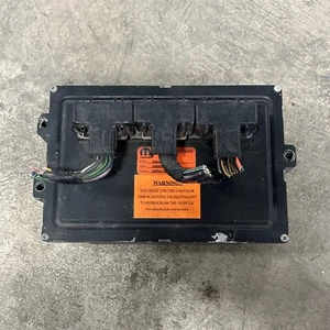 2000 Dodge RAM 3500 Van (8 Cylinders Z 5.9L FI OHV 360 CID) OEM ECU R6040403AF - Picture 1 of 4