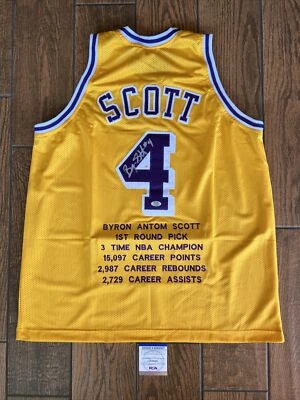 Camiseta deportiva firmada por Byron Scott personalizada de Los Ángeles amarilla testigo de PSA Foto 1 de 4
