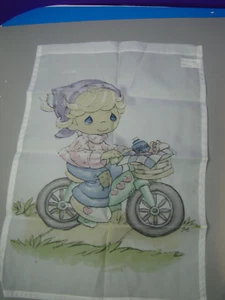 THE ENESCO PRECIOUS MOMENTS COLLECTORS CLUB 2003 GARDEN YARD PORCH FLAG #118522 - Picture 1 of 8