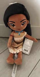Peluche / Plush / Plüsch SOFT DOLL / Weiche Puppe POCAHONTAS Disneyland Paris - Imagen 1 de 3