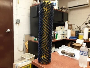 Factorycat 225-821C 22" Cylindrical Brush Midi Grit 35/180  - Picture 1 of 3