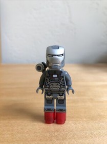 LEGO Marvel Iron Man War Machine Minifigure with Backpack