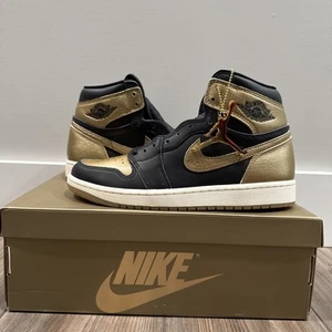 Nike Air Jordan 1 High OG Black Metallic Gold Men’s Shoes NEW - Picture 1 of 9