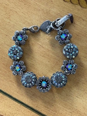 PULSERA DE LUJO ROSETA PLATEADA CRISTAL GRIS Foto 1 de 4