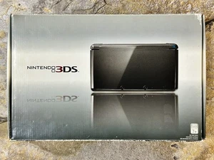 Nintendo 3DS Cosmo Black Box, Manual, & Inserts - Imagen 1 de 23