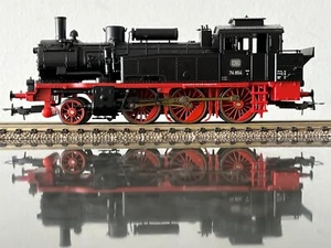 TRIX 22257 - LOC. VAPEUR -BR 74 - DB - ANALOGIQUE+NEM (21) - NEW (AD-5204) - Picture 1 of 18