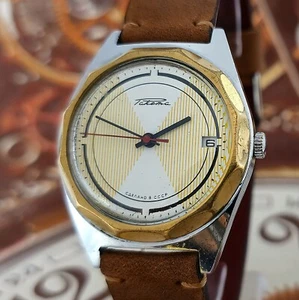 Orologio Vintage URSS Raketa, "Dado" 2614.H Bel Raro Quadrante Orologio da Polso SOVIETICO Data - Foto 1 di 20