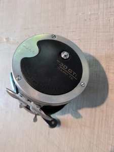 Vintage PENN REEL 330 GTI Made in USA Graphite Reel good working condition! - Picture 1 of 11