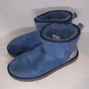 light blue ugg boots