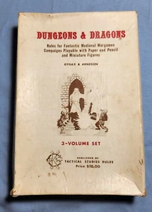TSR Dungeons & Dragons Original White Box 5th Printing 1976 - Good Condition! - Picture 1 of 10