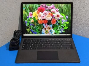 Microsoft Surface Laptop 2 1769 13,5" TOUCH i7-8650U 1,9Gh 8GB 256GB SSD +Ladegerät - Bild 1 von 24