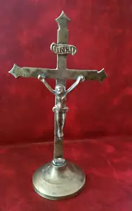 Crucifix ancien en cuivre - Epoque : 19eme siècle - Imagen 1 de 2