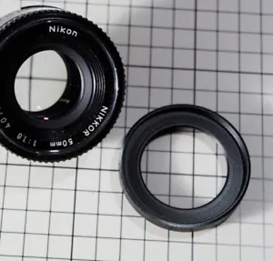 Nikon 50mm F/1.8  PANCAKE lens Hood - Picture 1 of 3