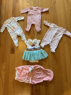 Lot Of 5 Outfits Baby Girl Coverall Bodysuits Size Newborn Ralph Lauren Janie - Image 1 of 4