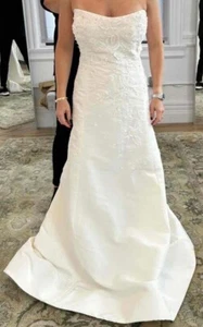 NWT Sample Oscar de la Renta wedding gown (Spring 2019 Look 12) US16 (street 12) - Picture 1 of 9