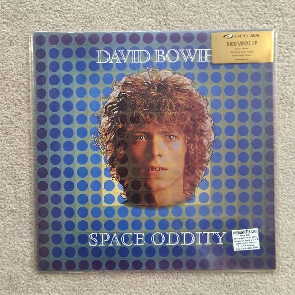 David Bowie Space Oddity 180 Gram UK Simply Vinyl Silver Sticker Deluxe Package