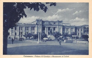 A3070) CATANZARO PALAZZO GIUSTIZIA E MONUMENTO AI CADUTI ANIMATA VIAGGIATA - Picture 1 of 2