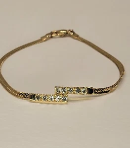 Vintage Gold Tone Crystal Rhinestone Accent Fashion Bracelet - Picture 1 of 6