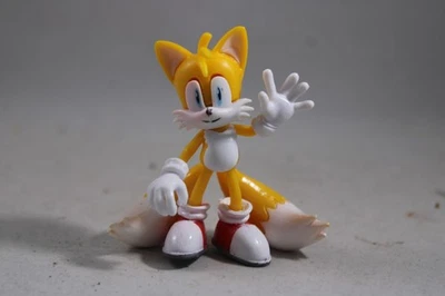 Figura Tails Sega Forever Clever Sonic The Hedgehog 3" Foto 1 de 4