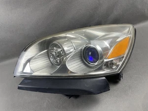 Conjunto de faros halógenos Saturn Outlook 2007-2010 lado izquierdo genuino OEM - Imagen 1 de 18