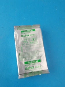 1 Pack Fujifilm Instax Mini Instant Film Brand New  - Picture 1 of 2