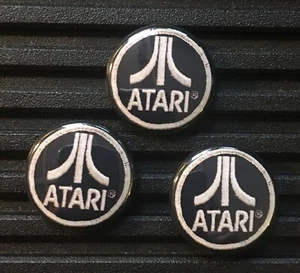 Juego de 3 pines para videojuego retro con logotipo vintage con insignia de 1" pulgada tamaño retro de Atari - Imagen 1 de 3