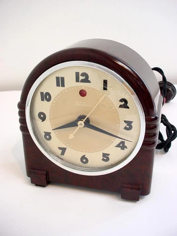 Excell Condition 1937 Telechron DOMINO Model 3H73 Molded Brown Case OVERHAULED Cover