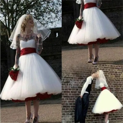 Vestido de novia Rockabilly años 50 novia puff playa vestidos de novia gótico país Foto 1 de 4